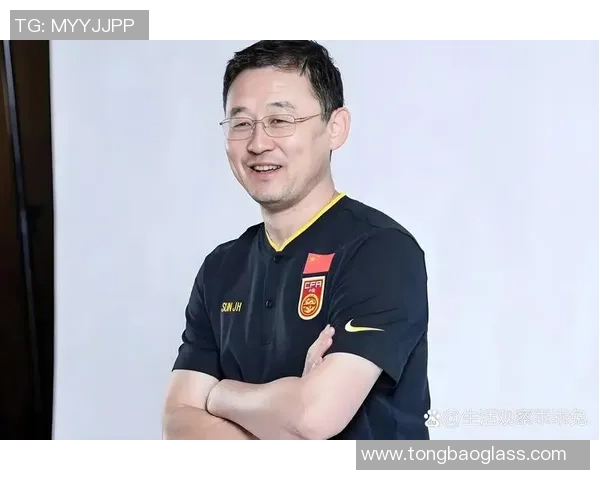 中国足球历史上的传奇球员与他们的时代变迁探讨 中国足球历史上的传奇球员与他们的时代变迁探讨